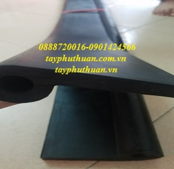 GIOĂNG CAO SU CHỮ P CỦ TỎI