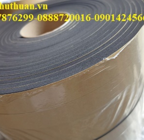 Ron xốp eva đen một mặt keo 